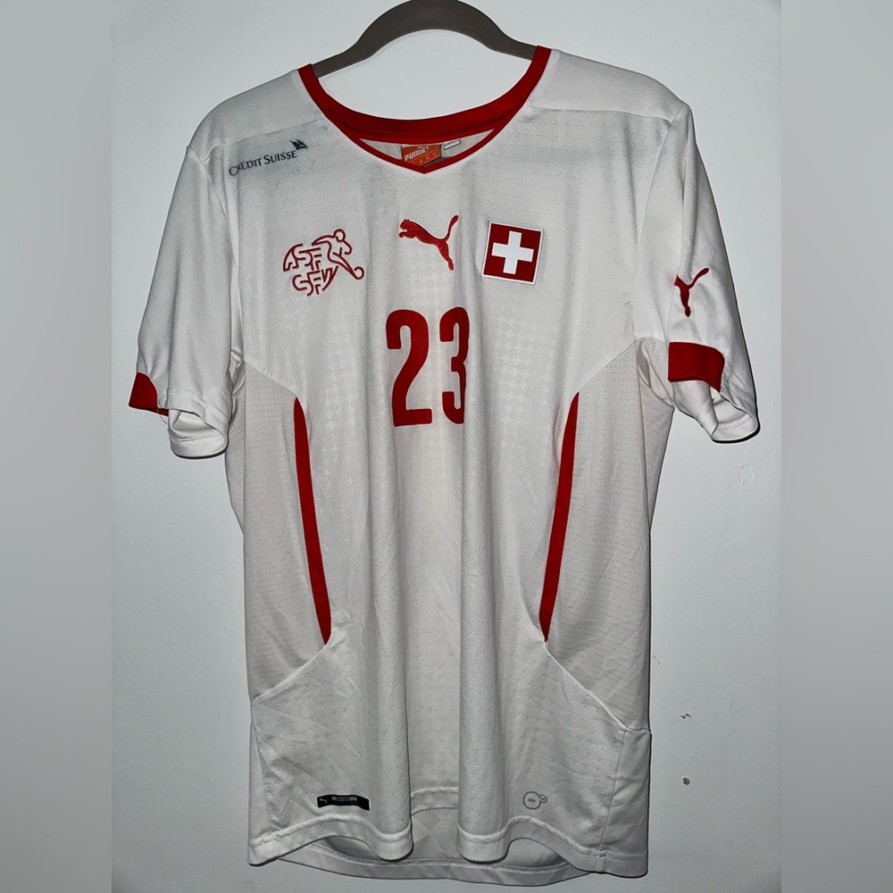 SWITZERLAND 2014 PUMA AWAY FOOTBALL SHIRT SOCCER JERSEY Xherdan Shaqiri
